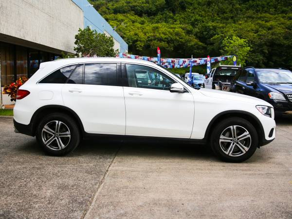 2018 Mercedes GLC300, Leather, Pano Roof, Blind Monitor, Navi for sale in Pearl City, HI – photo 8