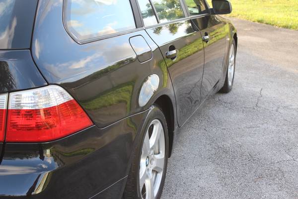 2006 BMW 530xi Touring Wagon 6-speed Manual 1 of 24 RARE for sale in Fort Lauderdale, FL – photo 12