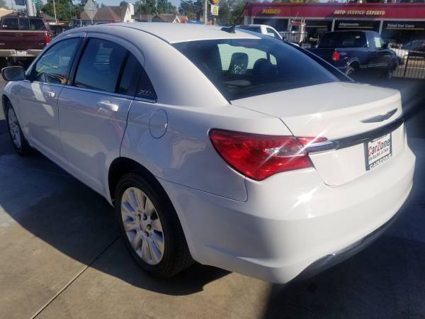 ///2014 Chrysler 200//84k Miles!//Automatic//Financing For All/// for sale in Marysville, CA – photo 7