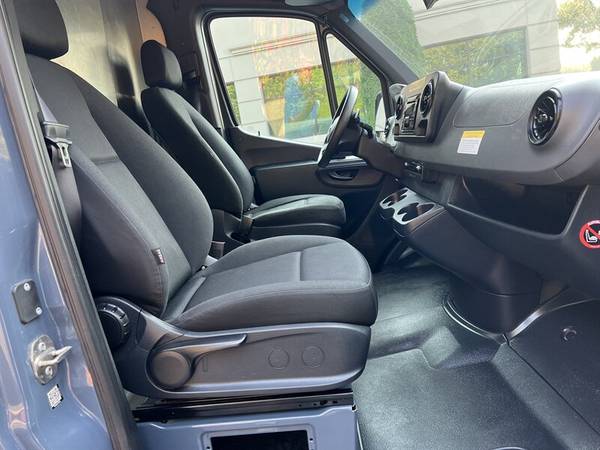 2019 Mercedes-Benz Sprinter 2500 Diesel Cargo Van 170 WB only 37k for sale in Other, OR – photo 15