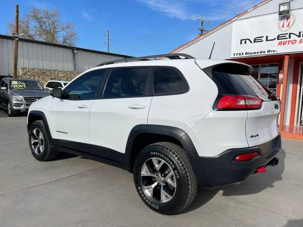 2017 Jeep Cherokee Trailhawk 4x4 Ltd Avail - - by for sale in El Paso, TX – photo 4