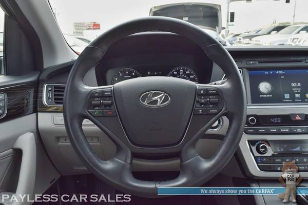 2016 Hyundai Sonata Limited / Ultimate Pkg / Tech Pkg / Heated Leather for sale in Anchorage, AK – photo 11