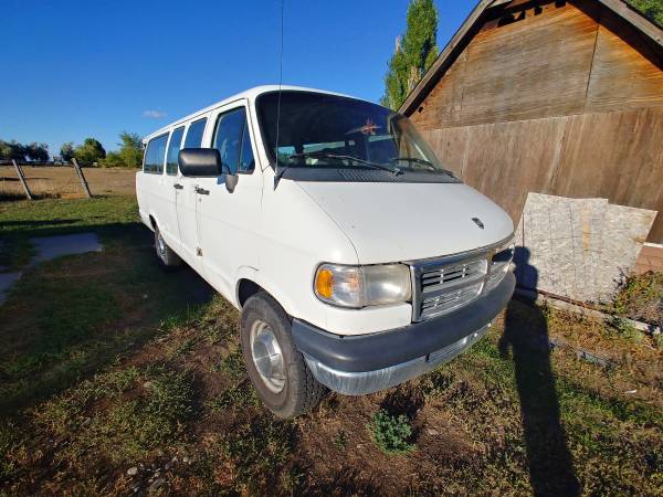 1996 Dodge 1 ton 14 passenger van for sale in Moreland, ID