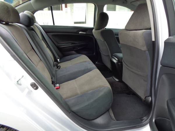 2009 Honda Accord One Owner Mint Condition Very Nice Car for sale in Rustburg, VA – photo 11