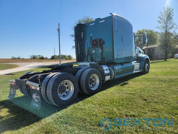 2012 Peterbilt 386 - - by dealer - vehicle automotive for sale in Perryville, MO – photo 8