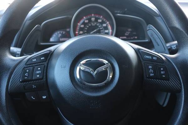 2015 Mazda Mazda3 Mazda 3 i Sport Hatchback - cars & trucks - by... for sale in Newport, OR – photo 19