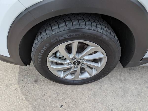 Used 2018 Hyundai Tucson FWD 4D Sport Utility/SUV for sale in Waterloo, IA – photo 10