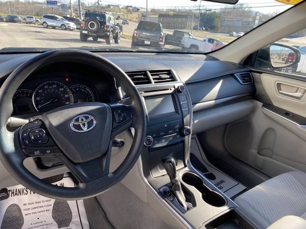 2015 Toyota Camry LE sedan Celestial Silver Metallic for sale in LaFollette, TN – photo 10