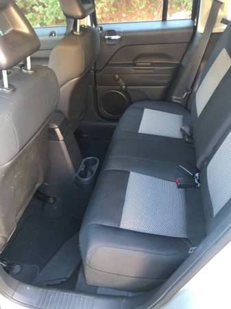 2009 Jeep Patriot 5 speed manual 4X4 Very Rare Only 66,000 Original... for sale in Germantown, District Of Columbia – photo 8