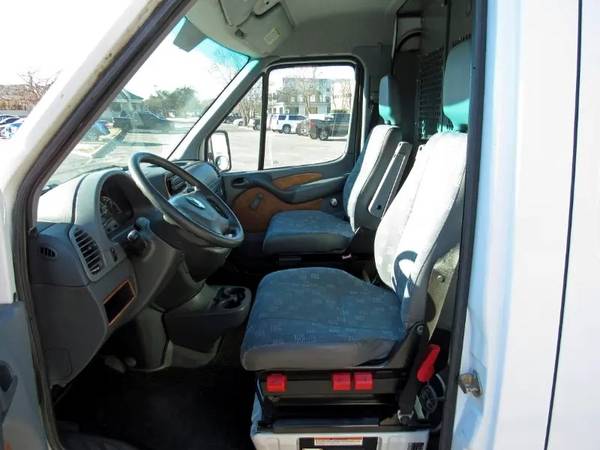 2005 Dodge/Mercedes Sprinter 2500 High Ceiling Diesel Cargo Van for sale in Fort Worth, TX – photo 20