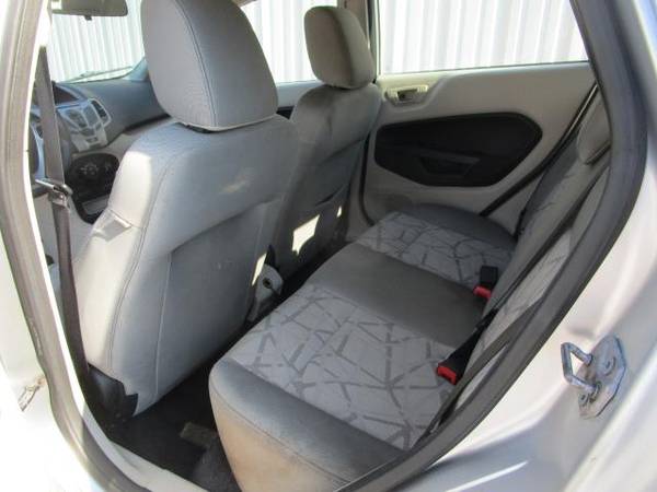 2011 Ford Fiesta SE Hatchback for sale in Wilmington, OH – photo 9