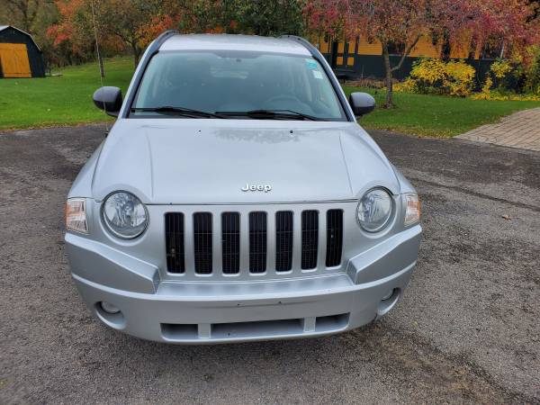 2010 JEEP COMPASS SPORT! LOADED 4X4! CLEAN SUV! LOW MILES! for sale in Lisbon, NY – photo 7