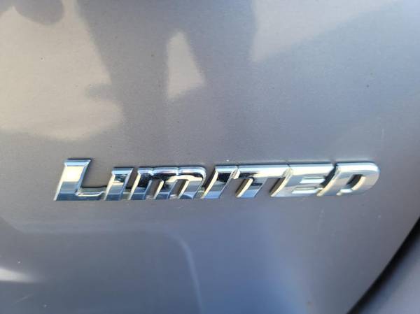 2008 Toyota Highlander Hybrid Limited - - by dealer for sale in Farmington Hills, MI – photo 19