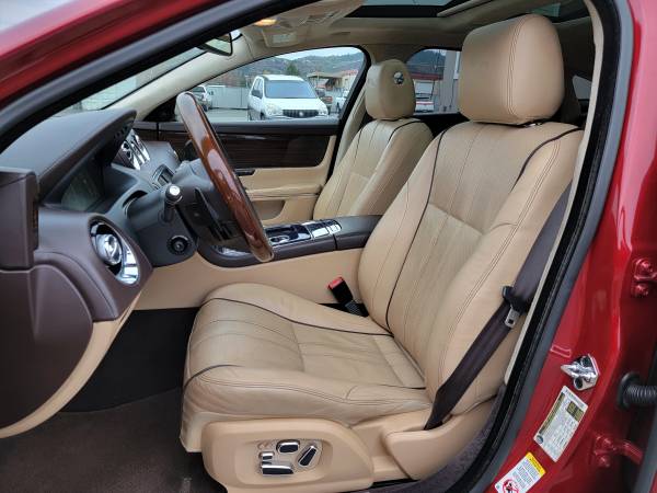 2012 Jaguar XJL Portfilio XTRA CLEAN, DUAL MOONRFS, V8 Fully for sale in Grants Pass, OR – photo 11