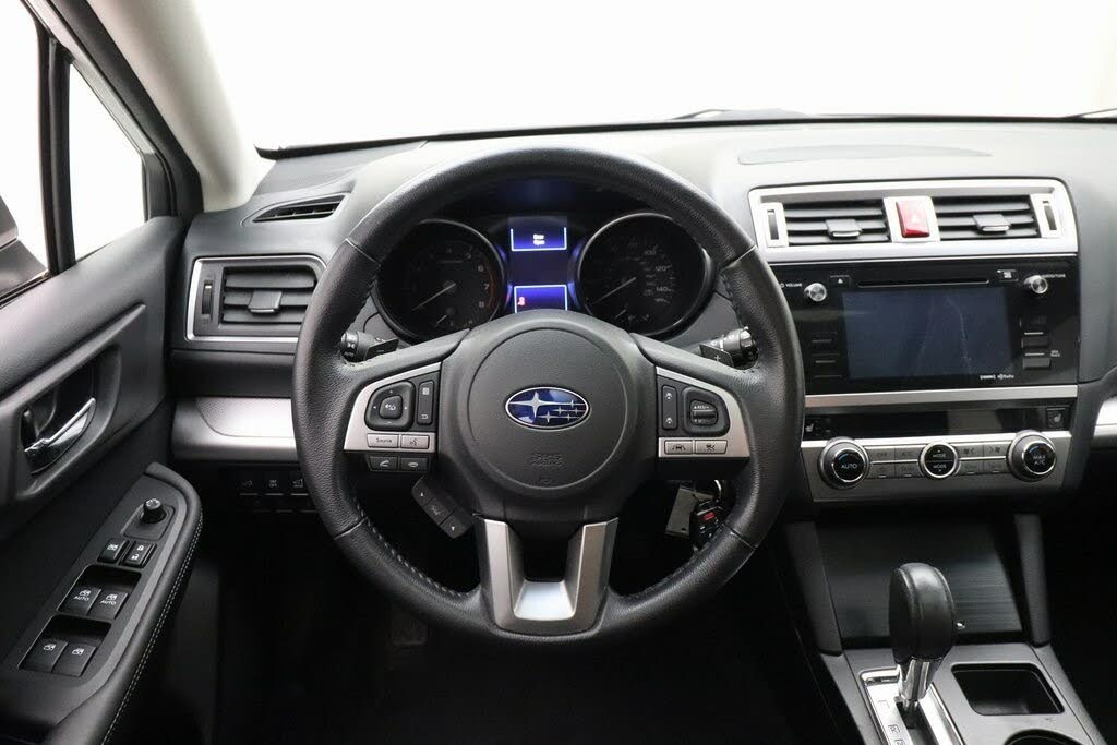 2017 Subaru Outback 2.5i Premium AWD for sale in Grand Rapids, MI – photo 4
