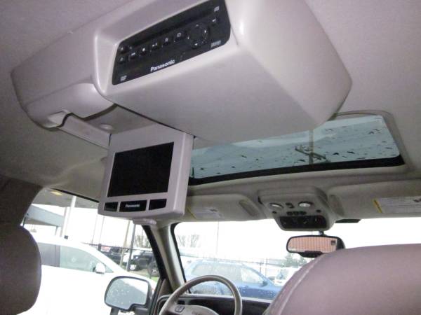 2004 Denali Loaded Super clean Low miles Reduced Price for sale in Albany, OR – photo 9