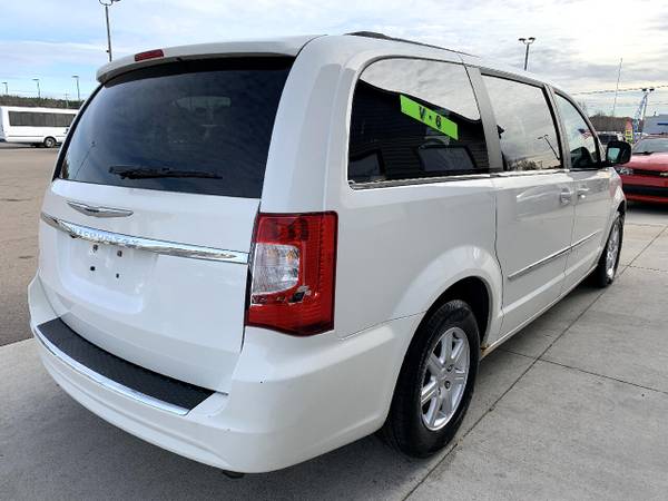 2011 Chrysler Town & Country 4dr Wgn Touring - cars & trucks - by... for sale in Chesaning, MI – photo 3