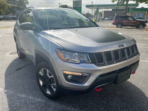 2018 Jeep Compass Trailhawk 4x4 30k miles Clean title for sale in Baldwin, NY