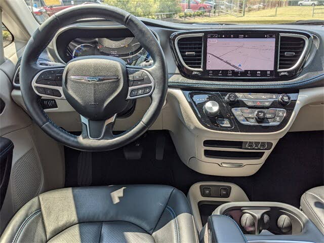 2021 Chrysler Pacifica Hybrid Touring L FWD for sale in Sumter, SC – photo 27