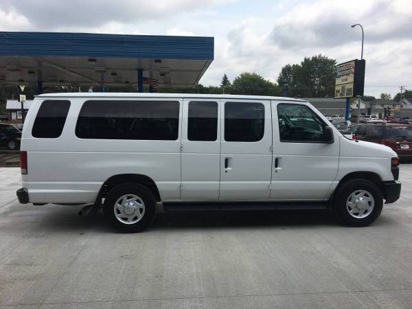 ★★★ 2013 Ford E350 Passenger Van / MORE VANS AVAILABLE TOO! for sale in Grand Forks, MN – photo 5