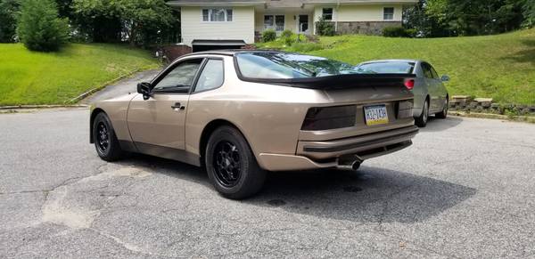 1984 PORSCHE 944 - EURO - 5-SPD, EXCLLENT COND, 55K, MUST SELL for sale in Woodbury, NY – photo 3