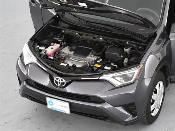 2016 Toyota RAV4 LE Sport Utility 4D suv Gray - FINANCE ONLINE for sale in York, PA – photo 4