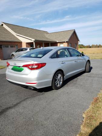 2017 Hyundai Sonata for sale in Greencastle, PA – photo 3