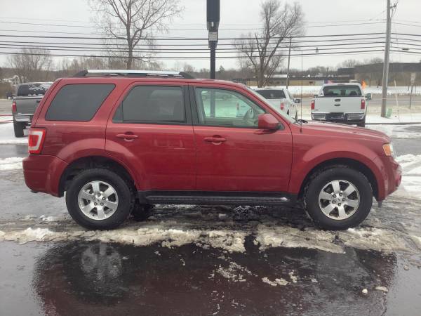 Nice! 2009 Ford Escape Limited!! Loaded! Low Miles! - cars & trucks... for sale in Ortonville, MI – photo 6