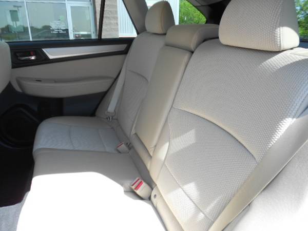 2015 Subaru Outback 2.5i Premium for sale in Iowa City, IA – photo 10