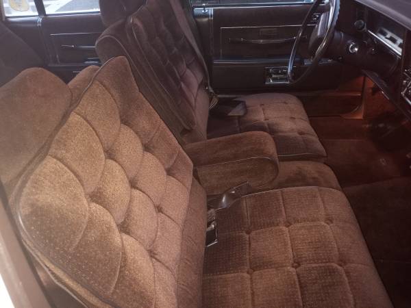 1984 OLDS DELTA 88 ROYAL BROUGHAM ORIGINAL OWNER LOW MILES - cars & for sale in Brooklyn, NY – photo 7