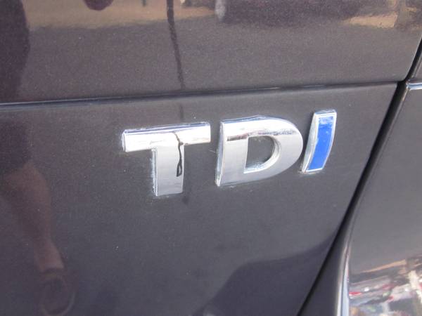 2010 VW Touareg Premium TDI Diesel, Leather, Mn-Rf, Only 70k mi, Immac for sale in Fresno, CA – photo 7