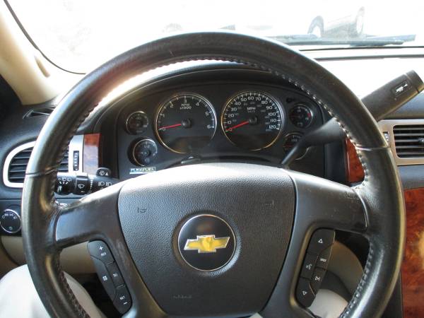 2007 Chevrolet Tahoe - cars & trucks - by dealer - vehicle... for sale in Columbus, OH – photo 5