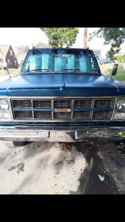 Classic Sierra 3500 for sale in Duquesne, PA