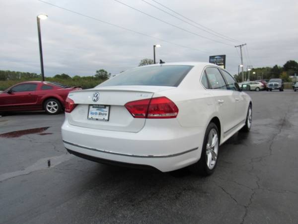 2013 Volkswagen Passat TDI SE with LATCH (Lower Anchors & Tethers for for sale in Grayslake, IL – photo 6