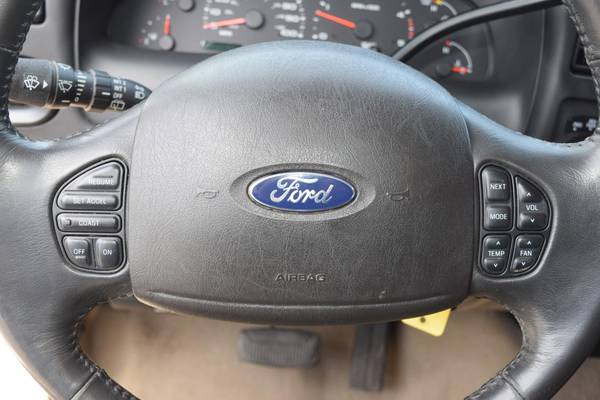 2005 Ford Excursion LIMITED - - by dealer - vehicle for sale in Cottage Grove, OR – photo 16