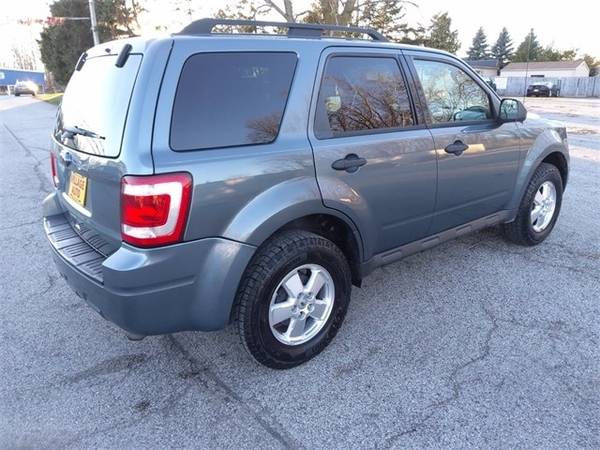 2012 Ford Escape XLT - cars & trucks - by dealer - vehicle... for sale in Green Bay, WI – photo 4