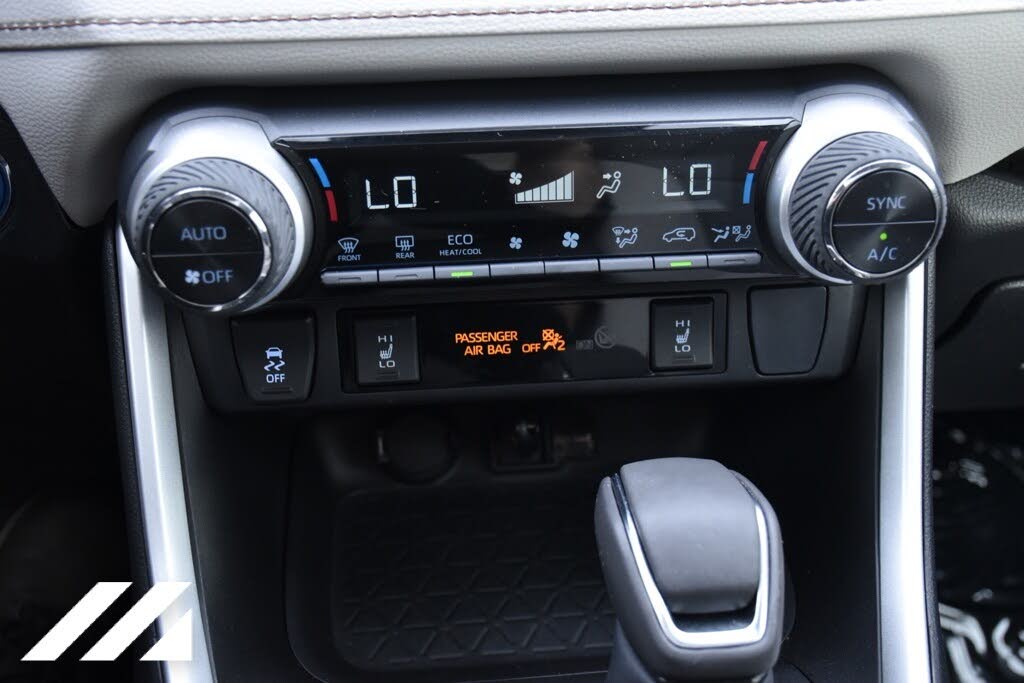 2022 Toyota RAV4 Hybrid XLE Premium AWD for sale in Saint Paul, MN – photo 56