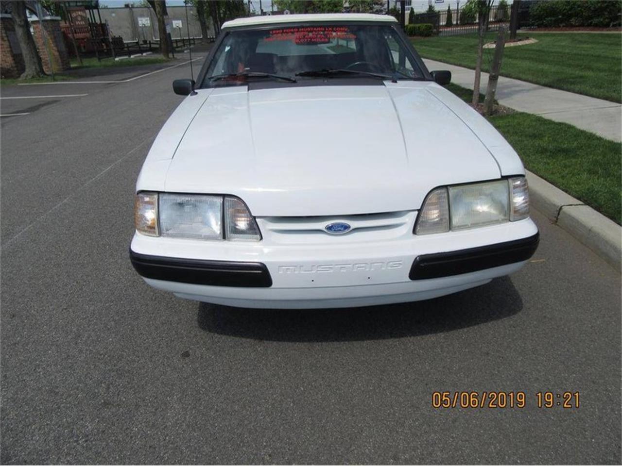 For Sale at Auction: 1990 Ford Mustang for sale in Saratoga Springs, NY – photo 3