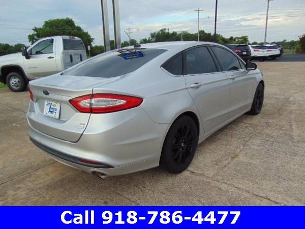 2013 Ford Fusion SE hatchback Silver - cars & trucks - by dealer -... for sale in Grove, AR – photo 6