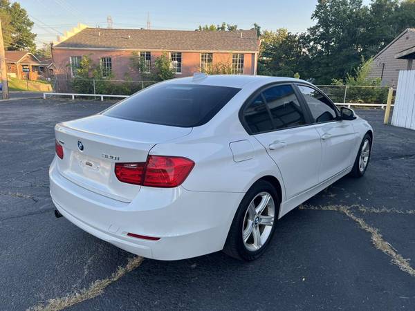 2015 BMW 320I XDRIVE AWD LOW MILES FULLY-LOADED CLEAN - cars for sale in Saint Louis, MO – photo 8