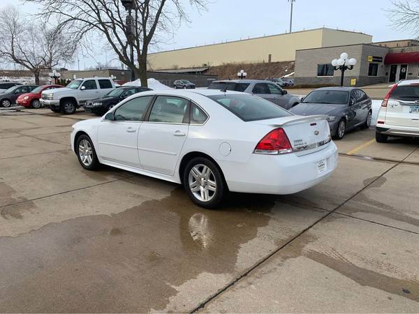 2011 Chevy Impala LT - - by dealer - vehicle for sale in Cedar Rapids, IA – photo 6