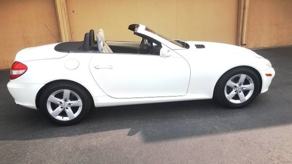 2006 Mercedes-Benz SLK280 Roadster (39K miles) - cars & trucks - by... for sale in San Diego, CA – photo 6