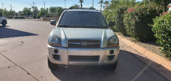 BEST $5000 SUV ON CRAIGSLIST! PERFECT CONDITION. SALE PRICE! CARFAX ! for sale in Gilbert, AZ – photo 3