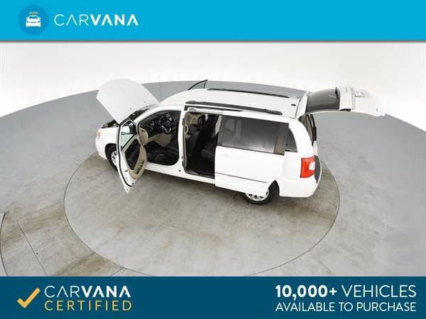 2016 Chrysler Town and Country Touring Minivan 4D mini-van White - for sale in Atlanta, CA – photo 13