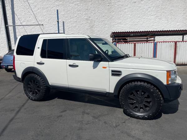2007 Land Rover LR3 4WD 4dr V8 SE with 255/60HR18 mud/snow tires for sale in Santa Paula, CA – photo 3