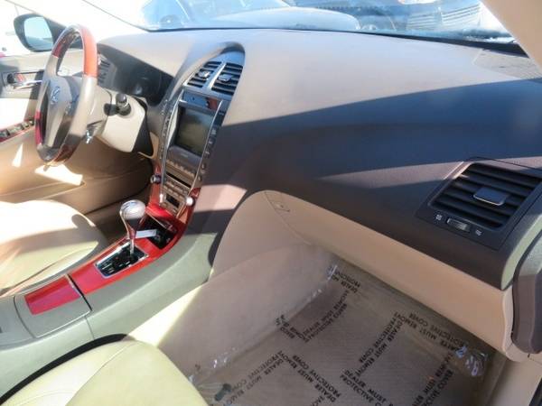 2008 Lexus ES 350 4dr Sdn 179, 000 miles 7, 500 - - by for sale in Waterloo, IA – photo 11