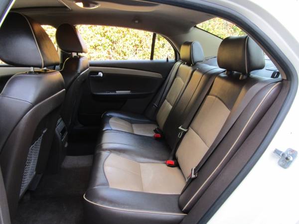 2010 Chevrolet MALIBU LTZ - SUNROOF - LEATHER AND HEATED SEATS - AC for sale in Sacramento , CA – photo 14