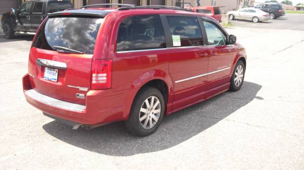 2009 CHRYSLER TOWN COUNTRY TOURING MOBILITY WORKS for sale in Adrian, MI – photo 15