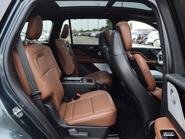 2021 Lincoln Aviator Reserve - - by dealer - vehicle for sale in Newberg, OR – photo 11