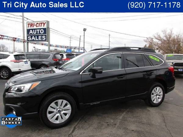 2017 Subaru Outback 2.5i Premium AWD 4dr Wagon Family owned since 1971 for sale in MENASHA, WI